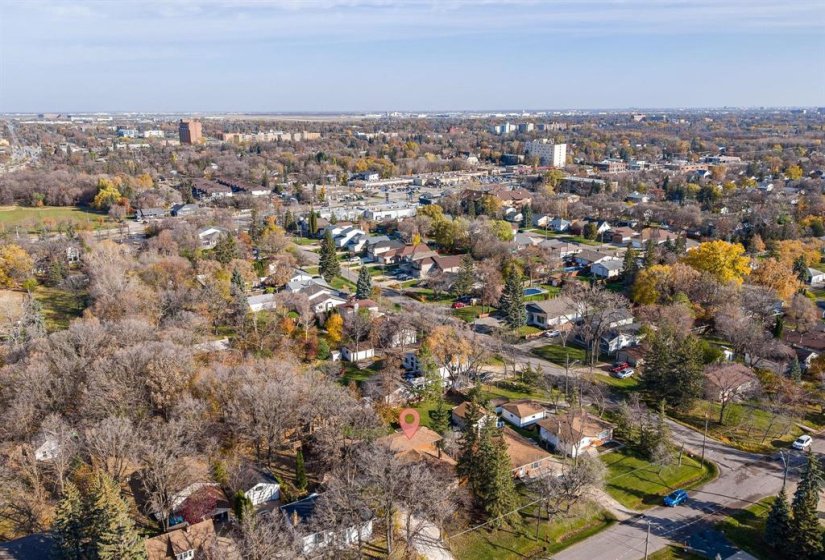 3805 Batchelor, 4 Bedroom Bedrooms, 14 Room Rooms,3 BathroomBathrooms,Residential,For Sale,Batchelor,0