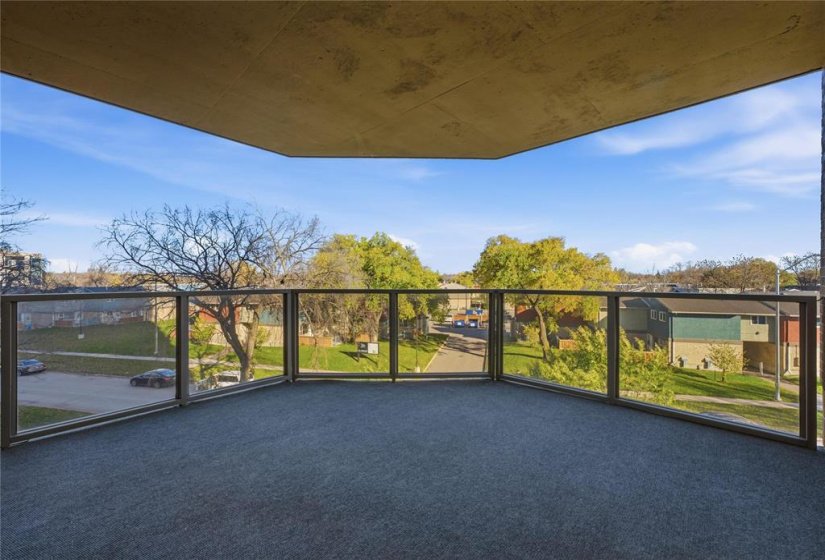 180 Tuxedo, 2 Bedroom Bedrooms, 9 Room Rooms,2 BathroomBathrooms,Condominium,For Sale,Tuxedo,0