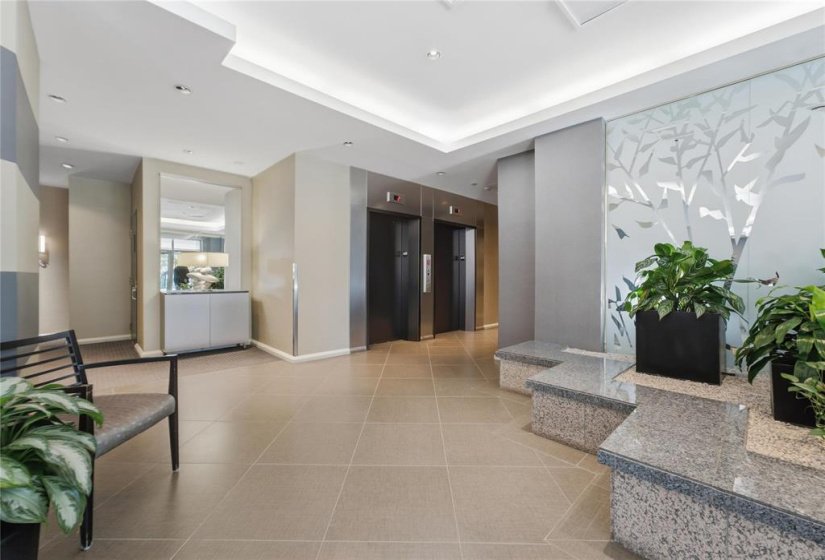 180 Tuxedo, 2 Bedroom Bedrooms, 9 Room Rooms,2 BathroomBathrooms,Condominium,For Sale,Tuxedo,0