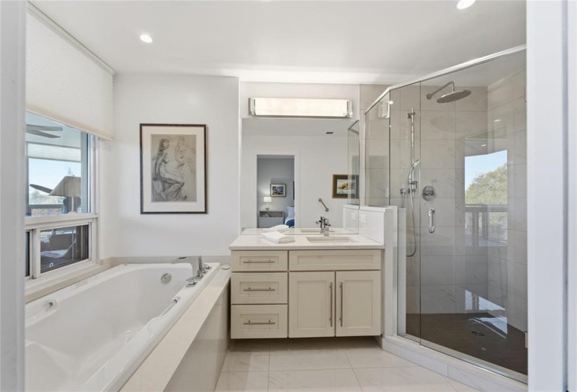 180 Tuxedo, 2 Bedroom Bedrooms, 9 Room Rooms,2 BathroomBathrooms,Condominium,For Sale,Tuxedo,0