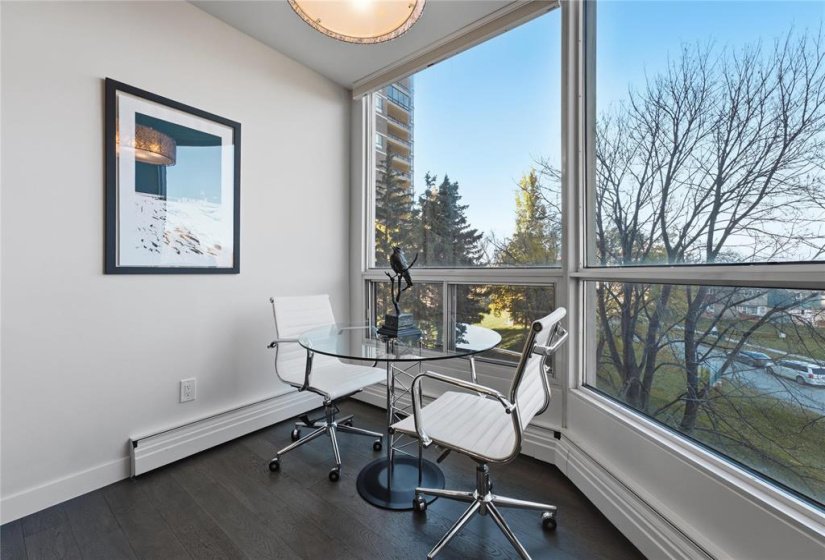180 Tuxedo, 2 Bedroom Bedrooms, 9 Room Rooms,2 BathroomBathrooms,Condominium,For Sale,Tuxedo,0