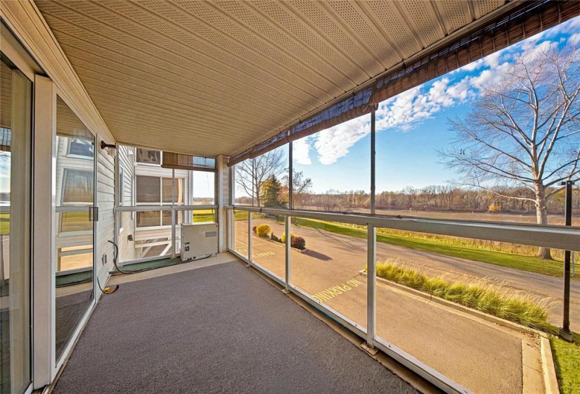 70 Dunkirk, 2 Bedroom Bedrooms, 8 Room Rooms,2 BathroomBathrooms,Condominium,For Sale,Dunkirk,0