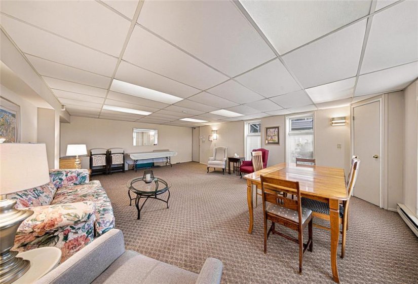 70 Dunkirk, 2 Bedroom Bedrooms, 8 Room Rooms,2 BathroomBathrooms,Condominium,For Sale,Dunkirk,0