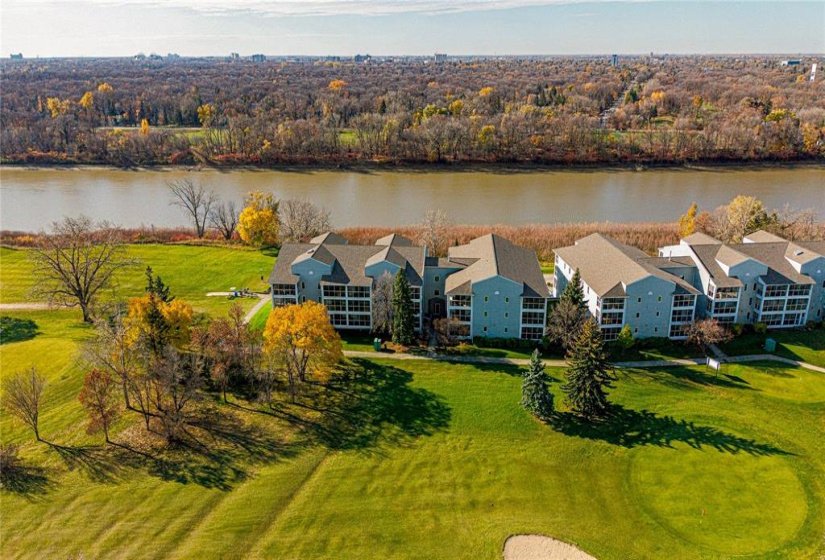 70 Dunkirk, 2 Bedroom Bedrooms, 8 Room Rooms,2 BathroomBathrooms,Condominium,For Sale,Dunkirk,0