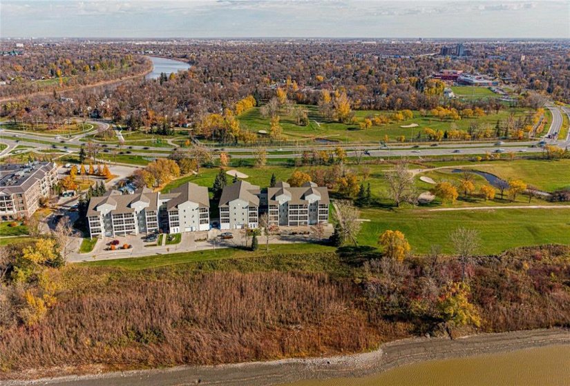 70 Dunkirk, 2 Bedroom Bedrooms, 8 Room Rooms,2 BathroomBathrooms,Condominium,For Sale,Dunkirk,0