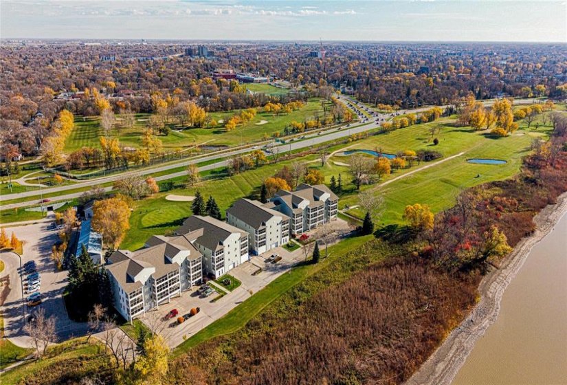 70 Dunkirk, 2 Bedroom Bedrooms, 8 Room Rooms,2 BathroomBathrooms,Condominium,For Sale,Dunkirk,0