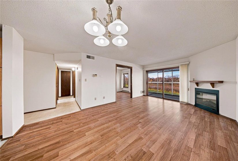 70 Dunkirk, 2 Bedroom Bedrooms, 8 Room Rooms,2 BathroomBathrooms,Condominium,For Sale,Dunkirk,0