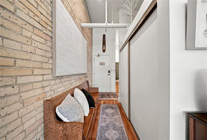 167 Bannatyne, 1 Bedroom Bedrooms, 7 Room Rooms,2 BathroomBathrooms,Condominium,For Sale,Bannatyne,0