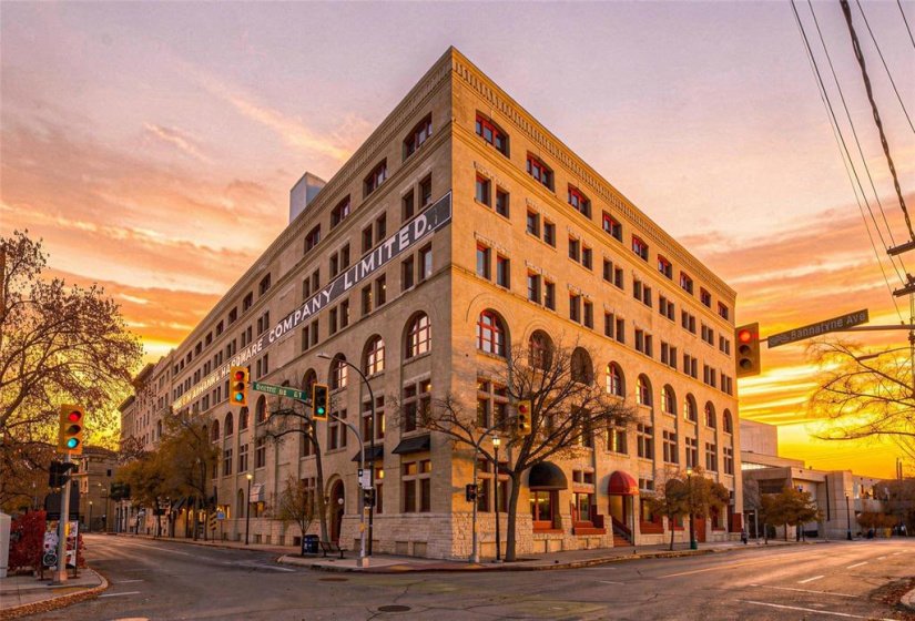167 Bannatyne, 1 Bedroom Bedrooms, 7 Room Rooms,2 BathroomBathrooms,Condominium,For Sale,Bannatyne,0