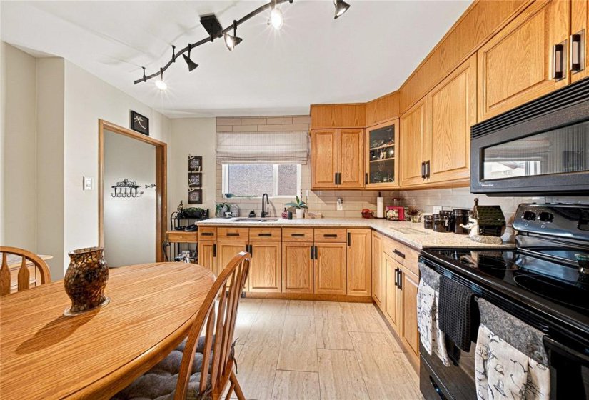 1218 Church, 3 Bedroom Bedrooms, 7 Room Rooms,1 BathroomBathrooms,Residential,For Sale,Church,0