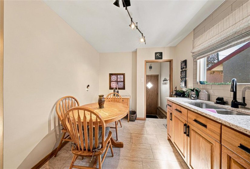 1218 Church, 3 Bedroom Bedrooms, 7 Room Rooms,1 BathroomBathrooms,Residential,For Sale,Church,0