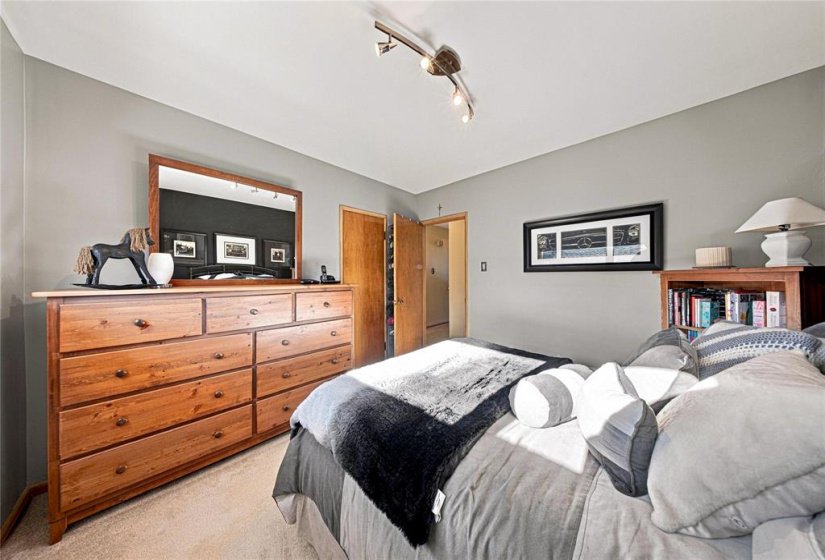 1218 Church, 3 Bedroom Bedrooms, 7 Room Rooms,1 BathroomBathrooms,Residential,For Sale,Church,0
