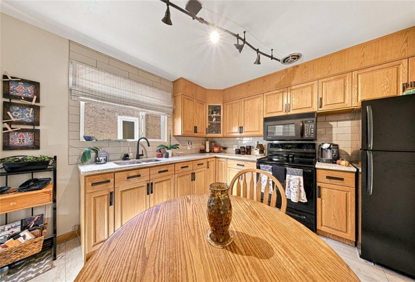 1218 Church, 3 Bedroom Bedrooms, 7 Room Rooms,1 BathroomBathrooms,Residential,For Sale,Church,0