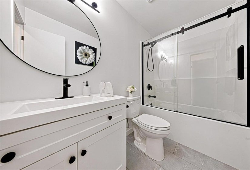 417 Burland, 4 Bedroom Bedrooms, 13 Room Rooms,2 BathroomBathrooms,Residential,For Sale,Burland,0