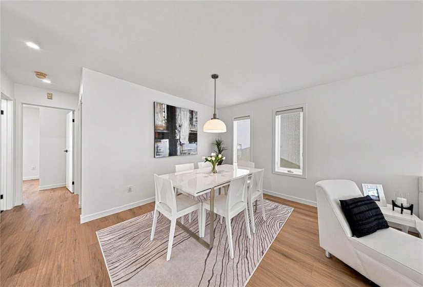 417 Burland, 4 Bedroom Bedrooms, 13 Room Rooms,2 BathroomBathrooms,Residential,For Sale,Burland,0
