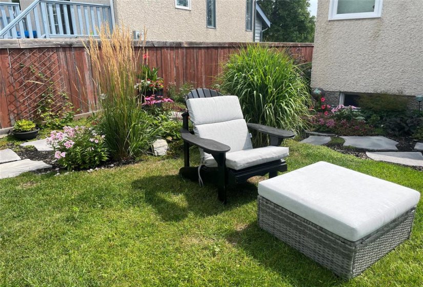 169 Southglen, 3 Bedroom Bedrooms, 13 Room Rooms,2 BathroomBathrooms,Residential,For Sale,Southglen,0
