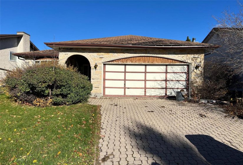102 Ranchgrove, 3 Bedroom Bedrooms, 9 Room Rooms,2 BathroomBathrooms,Residential,For Sale,Ranchgrove,0