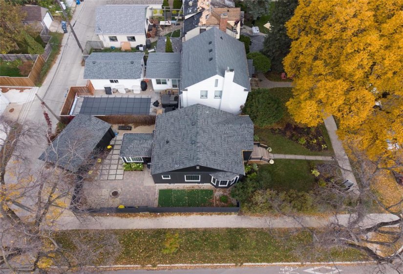 403 Niagara, 2 Bedroom Bedrooms, 9 Room Rooms,1 BathroomBathrooms,Residential,For Sale,Niagara,0