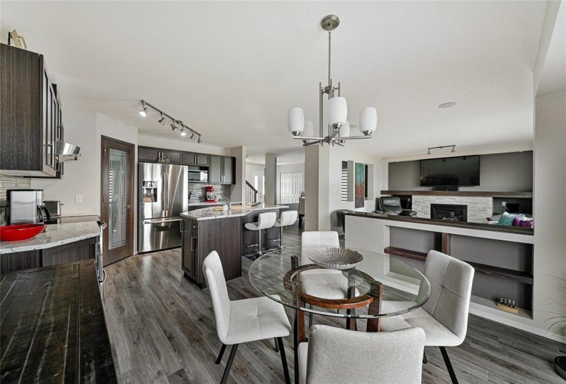 2 Kowalsky, 4 Bedroom Bedrooms, 14 Room Rooms,3 BathroomBathrooms,Residential,For Sale,Kowalsky,0
