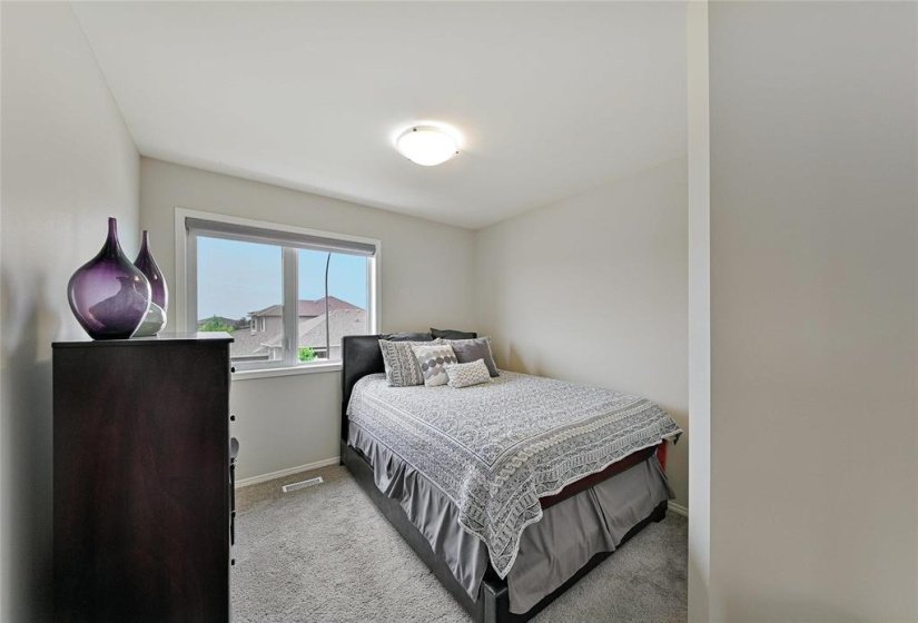 2 Kowalsky, 4 Bedroom Bedrooms, 14 Room Rooms,3 BathroomBathrooms,Residential,For Sale,Kowalsky,0