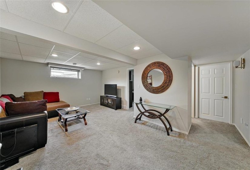 2 Kowalsky, 4 Bedroom Bedrooms, 14 Room Rooms,3 BathroomBathrooms,Residential,For Sale,Kowalsky,0