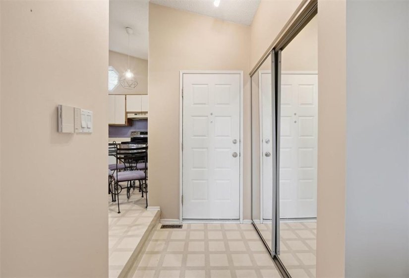 166 Rose Hill, 3 Bedroom Bedrooms, 8 Room Rooms,2 BathroomBathrooms,Residential,For Sale,Rose Hill,0