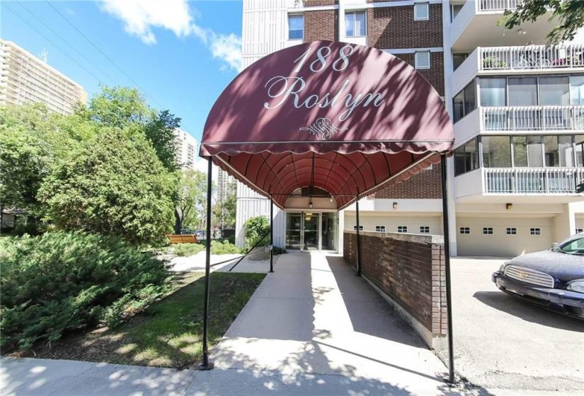 188 Roslyn, 2 Bedroom Bedrooms, 6 Room Rooms,1 BathroomBathrooms,Condominium,For Sale,Roslyn,0